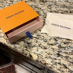 Louis Vuitton Orange and Cream Box with Dust Bag